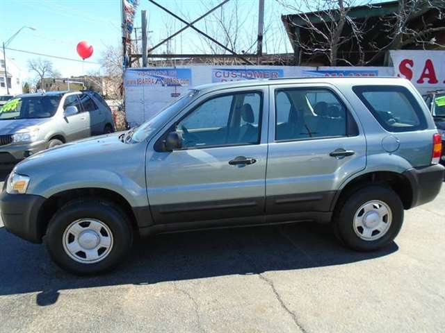 2006 Ford Escape XLS 4dr SUV w/Automatic